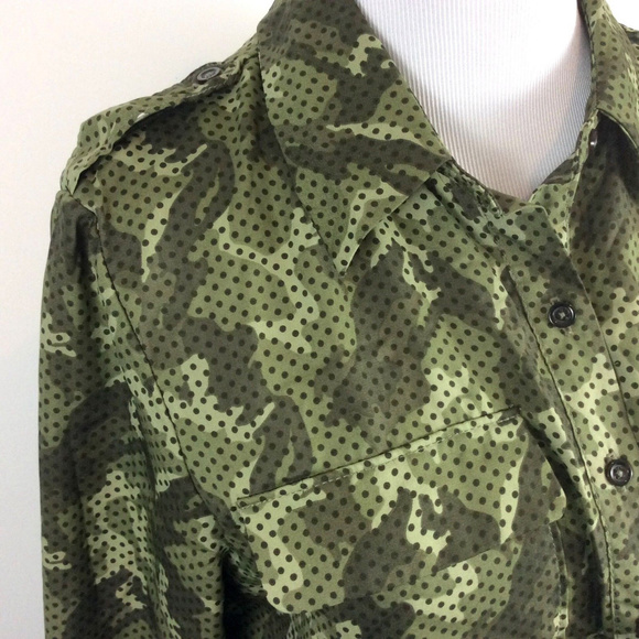 Tommy Hilfiger Tops - Tommy Hilfiger Camouflage Cargo Blouse
